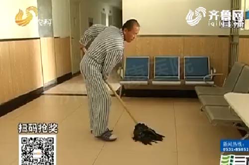 神康救助的摔锅砸碗打老母亲的张兆金变身“柔情汉”